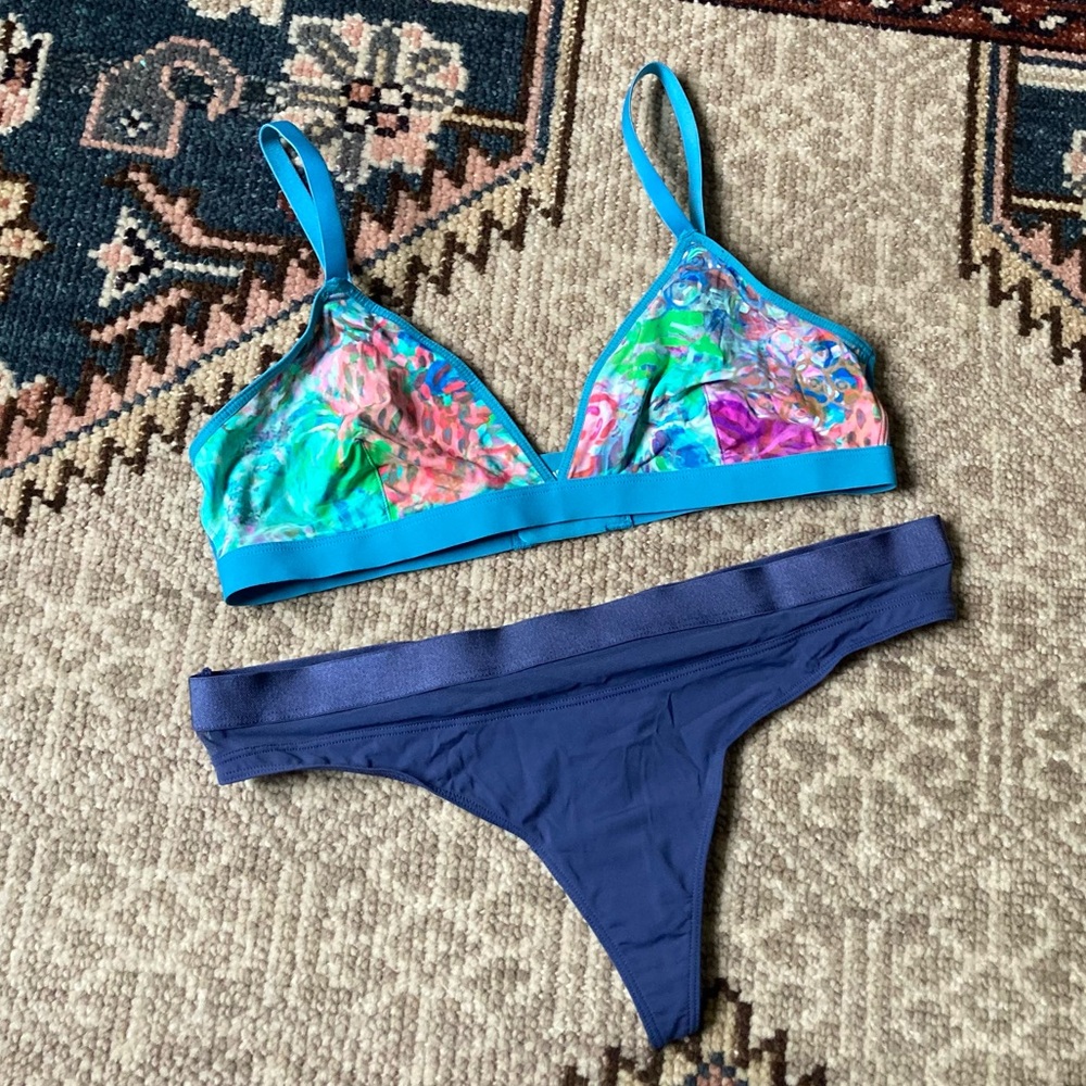 [Parade] NWOT Bra & Panty Bundle Medium